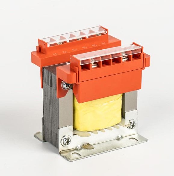 Por que o Square Transformer é amplamente utilizado em circuitos de controle e automação industrial?